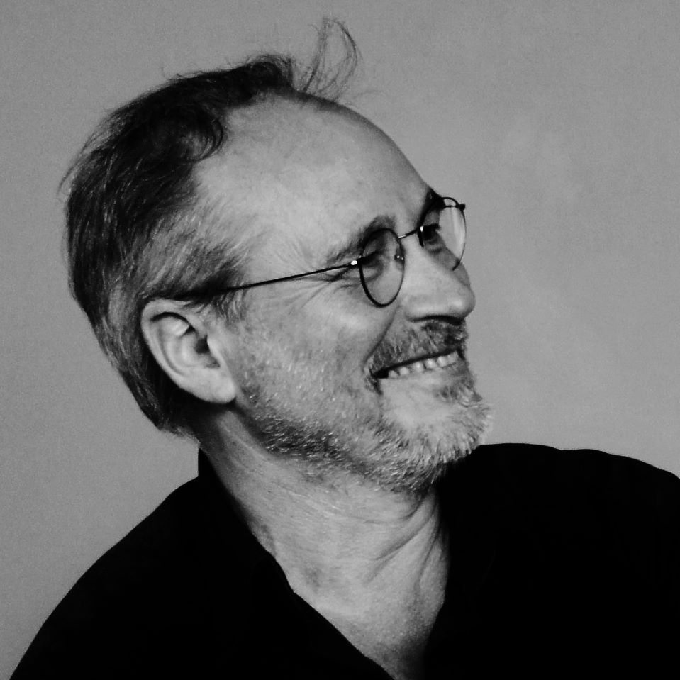 Robert Darvel